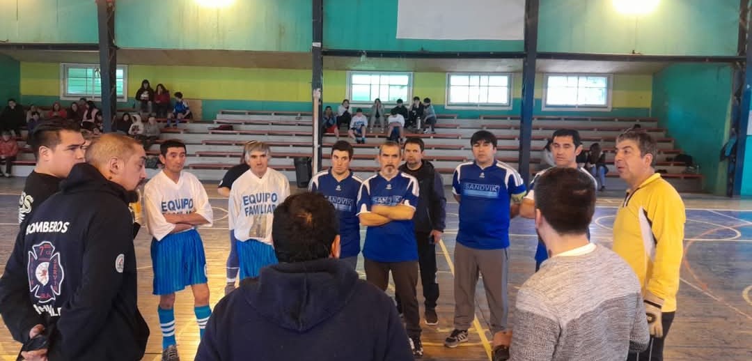 Villa Mañihuales en Movimiento: Solidaridad, Comunidad y Acción