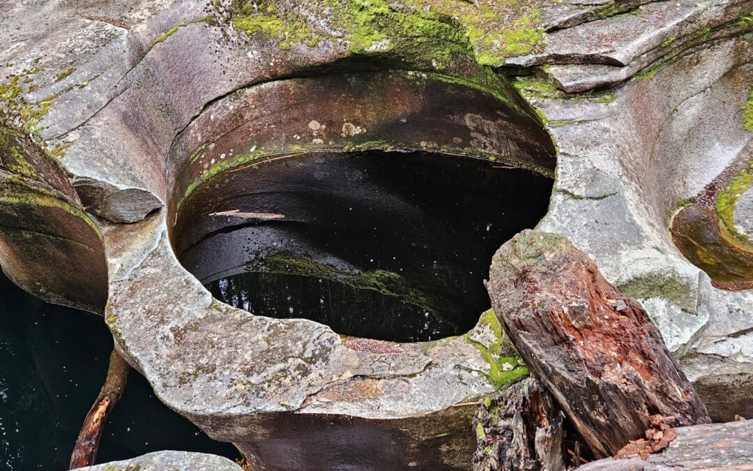 Puente Piedra: Un tesoro por descubrir en Villa Mañihuales