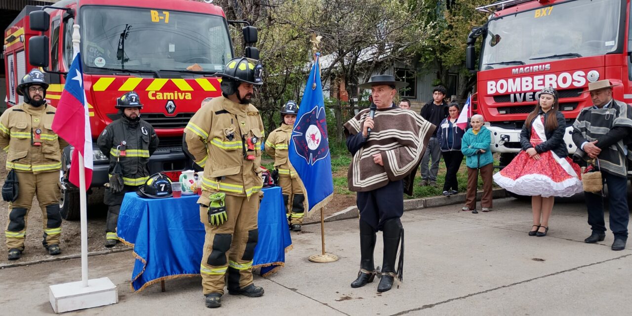 Club de Rodeo de Villa Mañihuales realizó colorido pasacalles en celebración de las Fiestas Patrias 2025