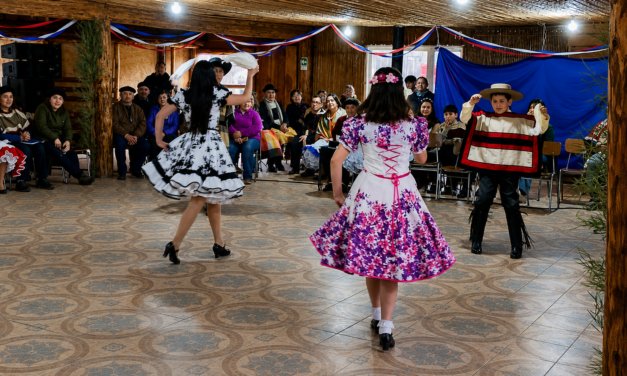 ¡A zapatear en Fiestas Patrias! Convocan al 3.ᵉʳ Campeonato de Cueca en Villa Mañihuales